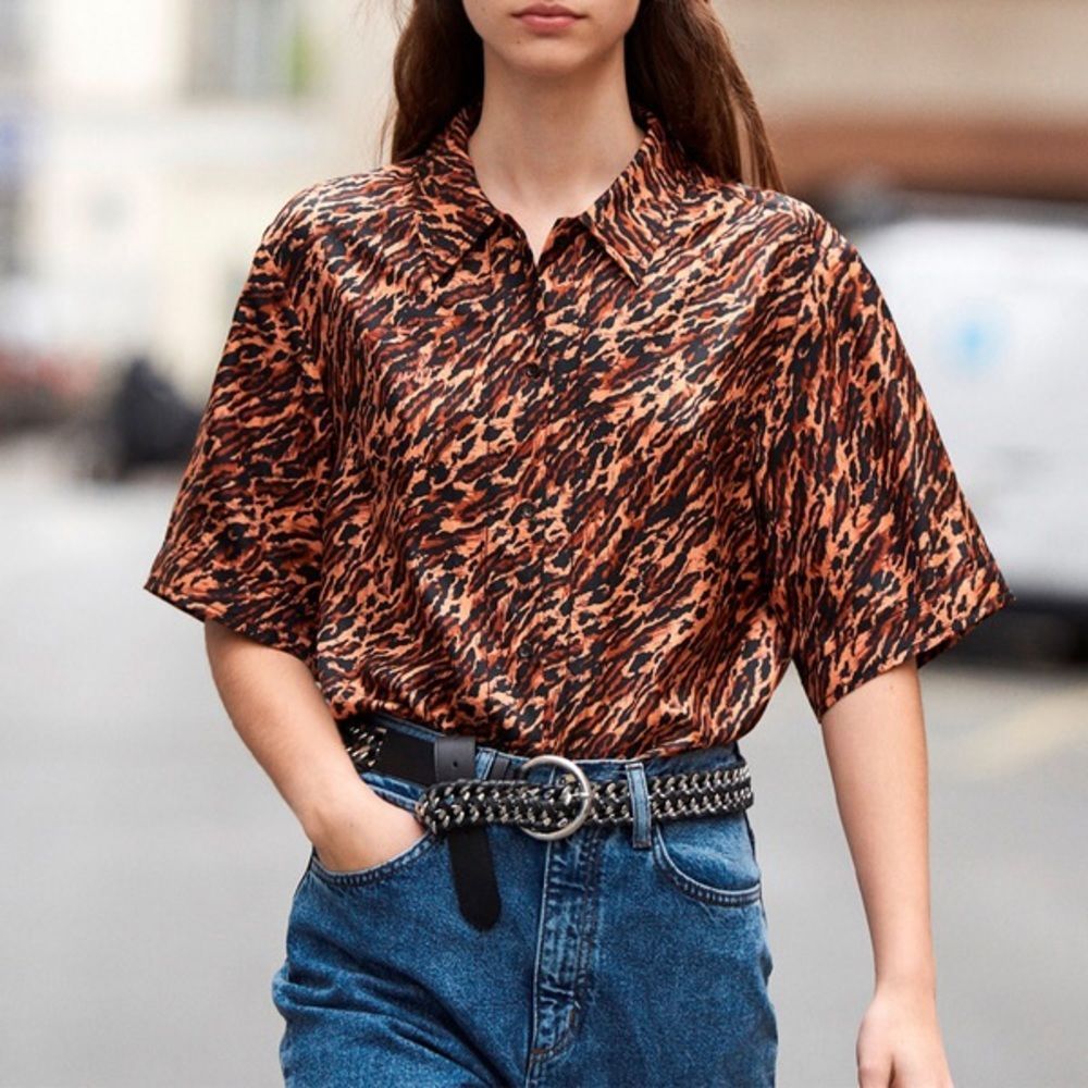 SANDRO EVIE ANIMAL PRINT SILK SHIRT